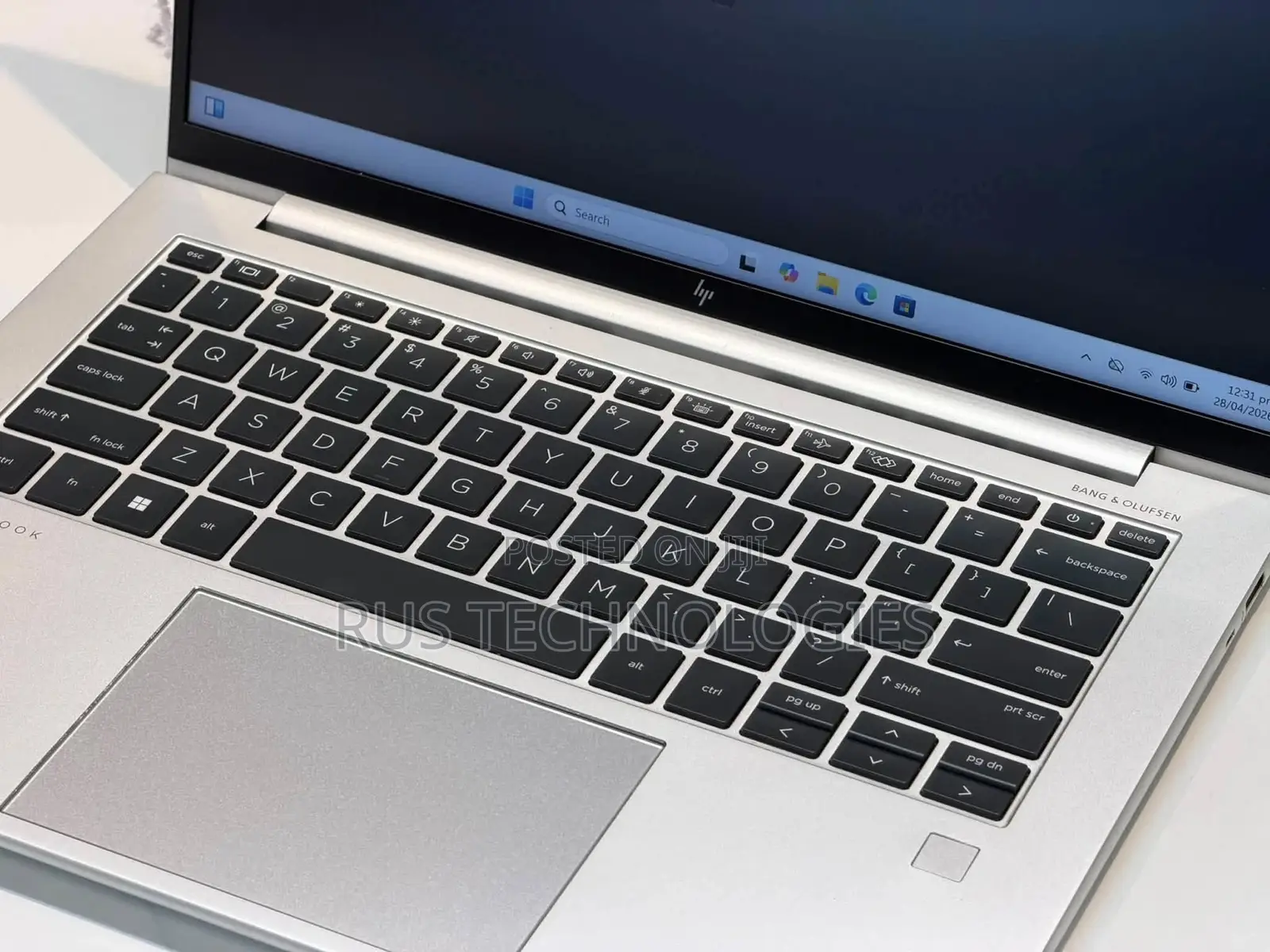 Laptop HP EliteBook 845 G10 16GB AMD Ryzen 5 SSD 256GB
