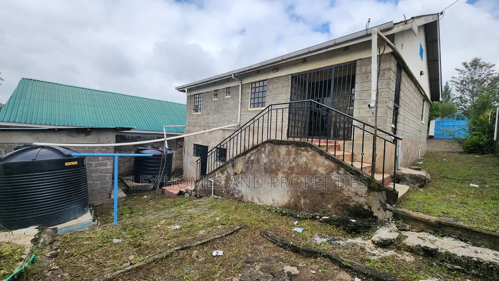 3bdrm Bungalow in Kandisi for sale