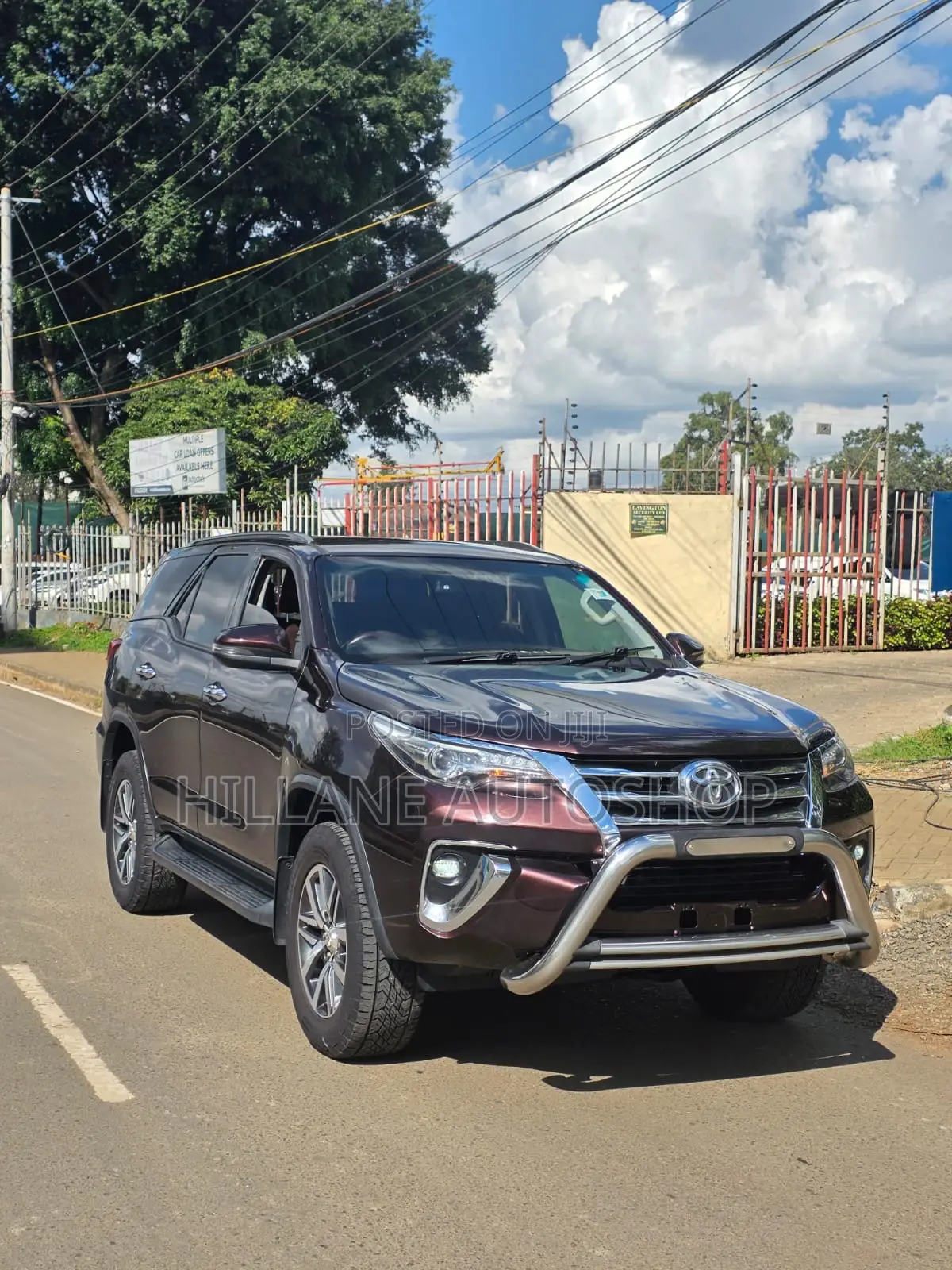 Toyota Fortuner 2019 Maroon