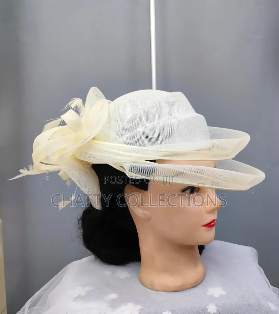 Big Cream Ladies Head Fascinators