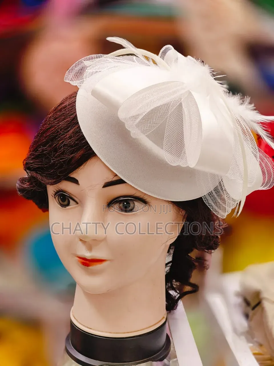 White Stylish Ladies Head Fascinators With Net