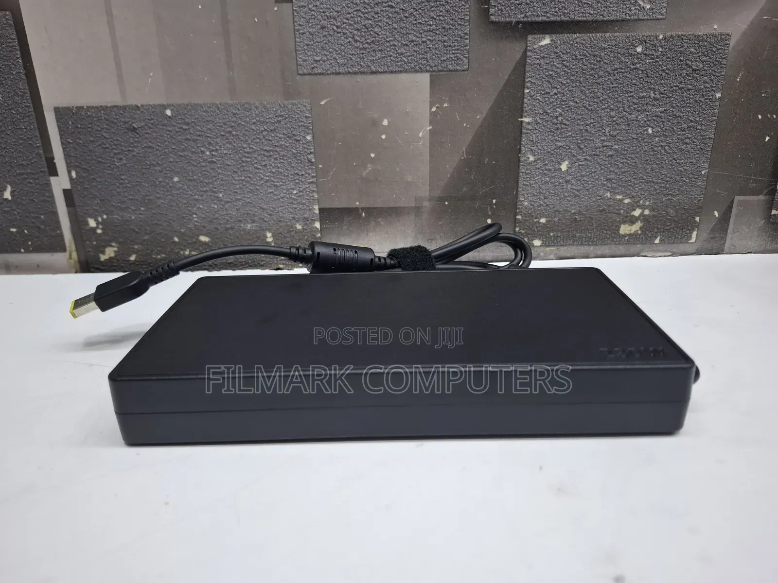 Genuine Oem Lenovo Charger 230w 20v-11.5a Ac Adapter Slim Tip