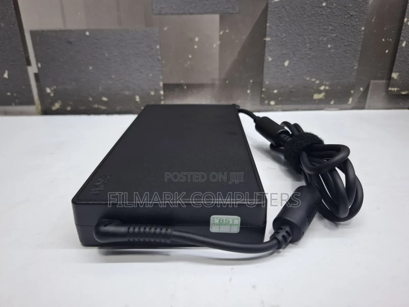 Genuine Oem Lenovo Charger 230w 20v-11.5a Ac Adapter Slim Tip