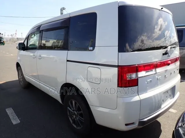 Mitsubishi Delica D:5 2019 White
