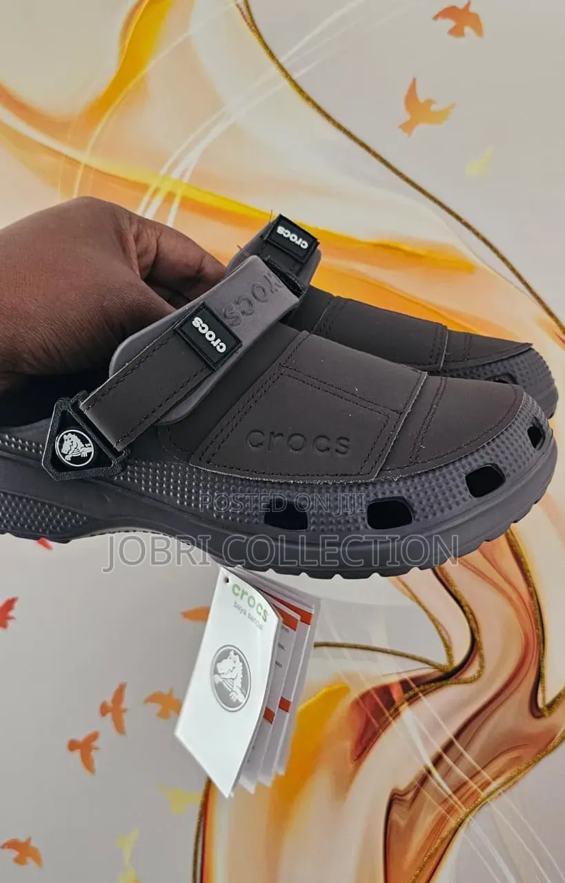 Chocolate Crocs Yukon