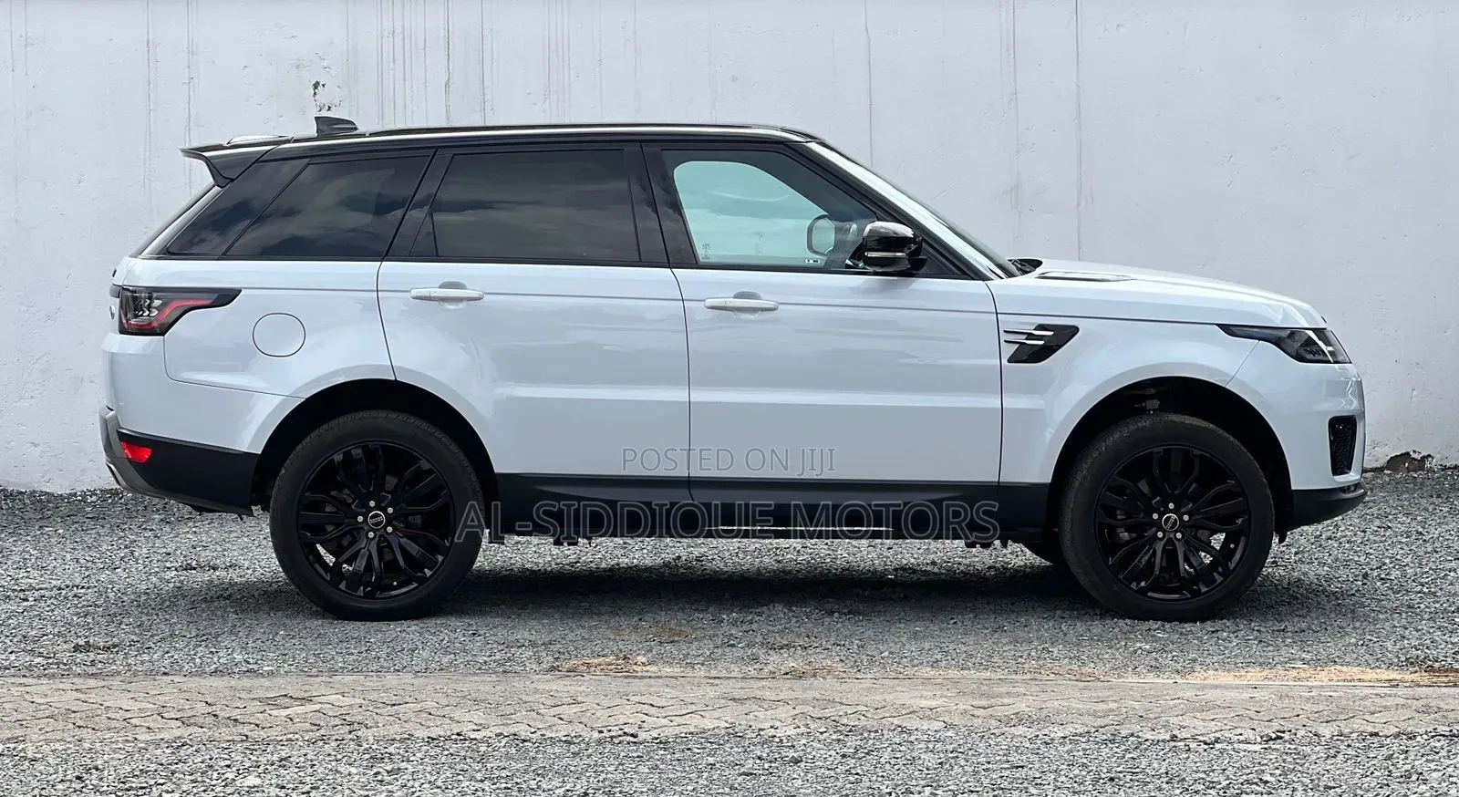 Land Rover Range Rover 3.0L V6 Turbocharged Diesel Td6 2019 White