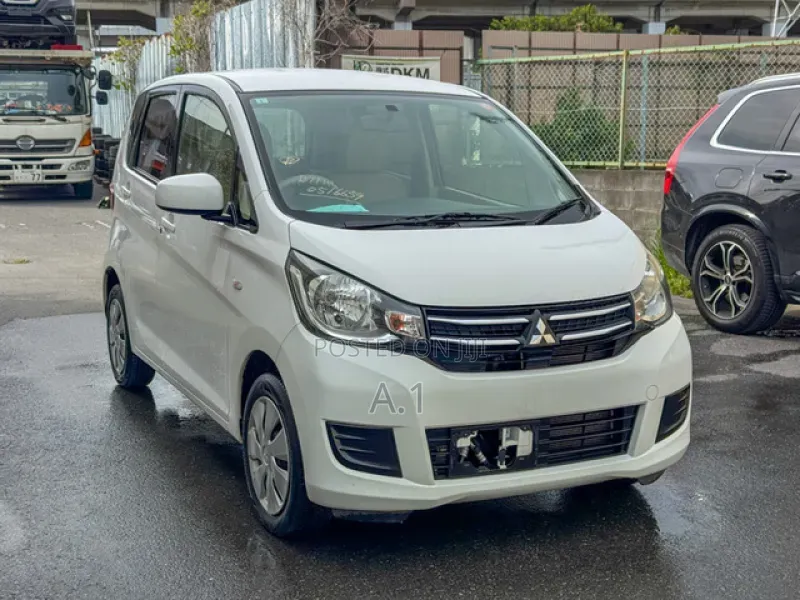Mitsubishi EK Wagon 660 FWD 2019 Pearl