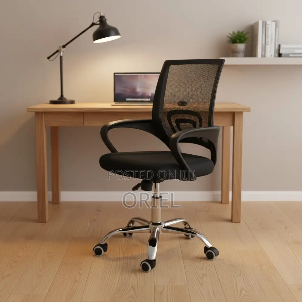 Mid-Back Office Chair : Premium Breathable Conference Chair