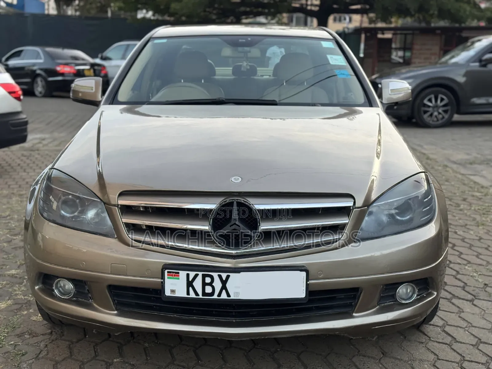 Mercedes-Benz C200 2007 Gold
