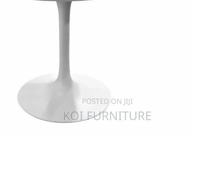Coffee Table; Maerckel Round Marble Coffee Table