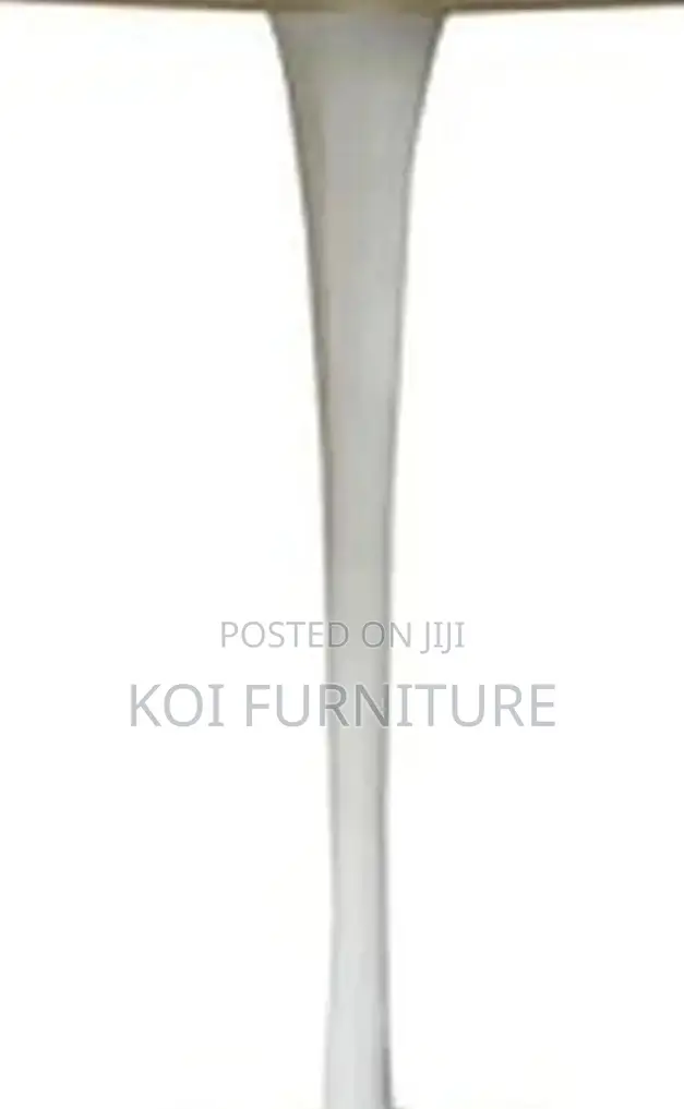 Coffee Table; Maerckel Round Marble Coffee Table
