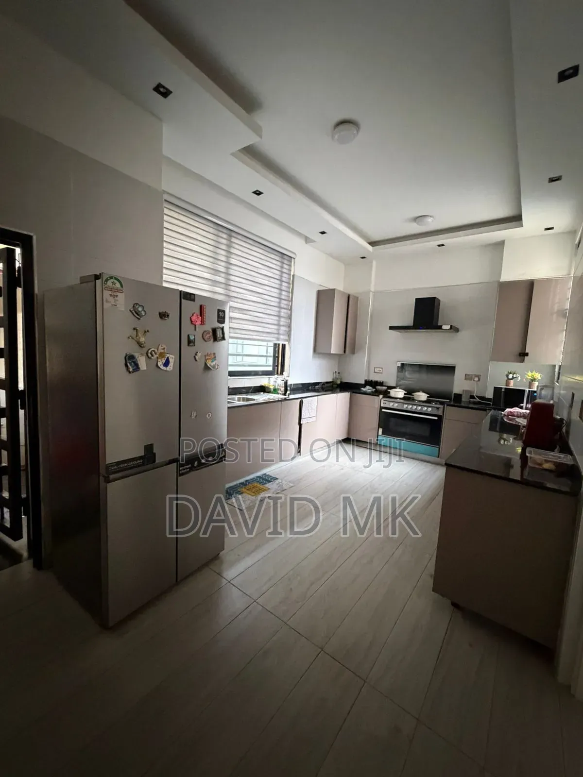 Furnished 6bdrm Apartment in Parkland, Parklands/Highridge for rent