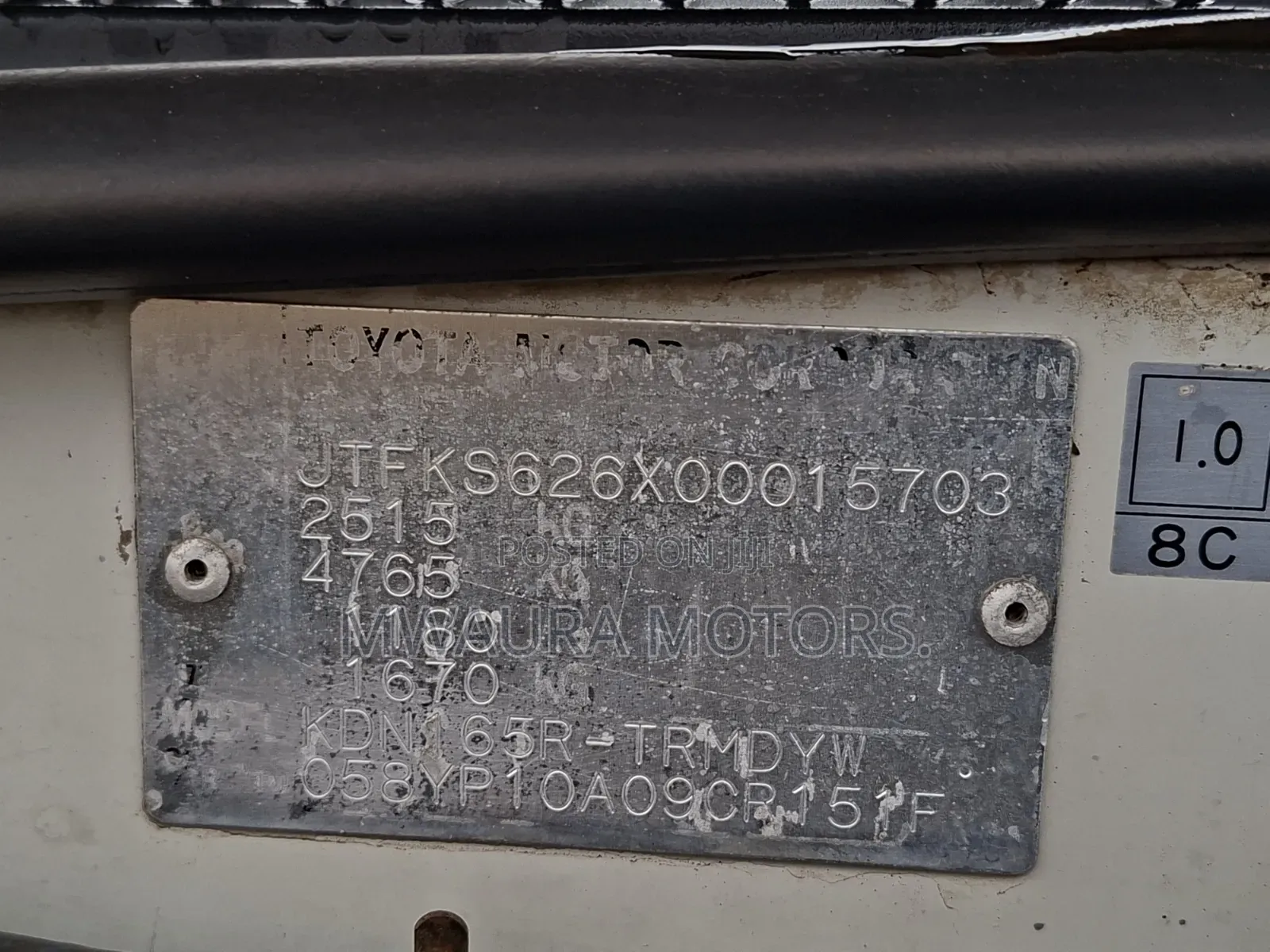 Toyota Hilux 2004 Pearl