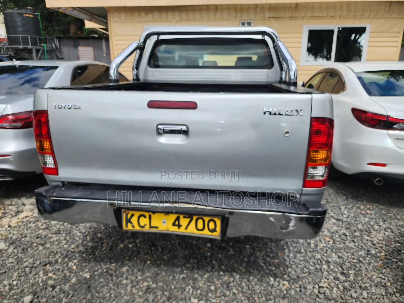 Toyota Hilux 2010 Silver