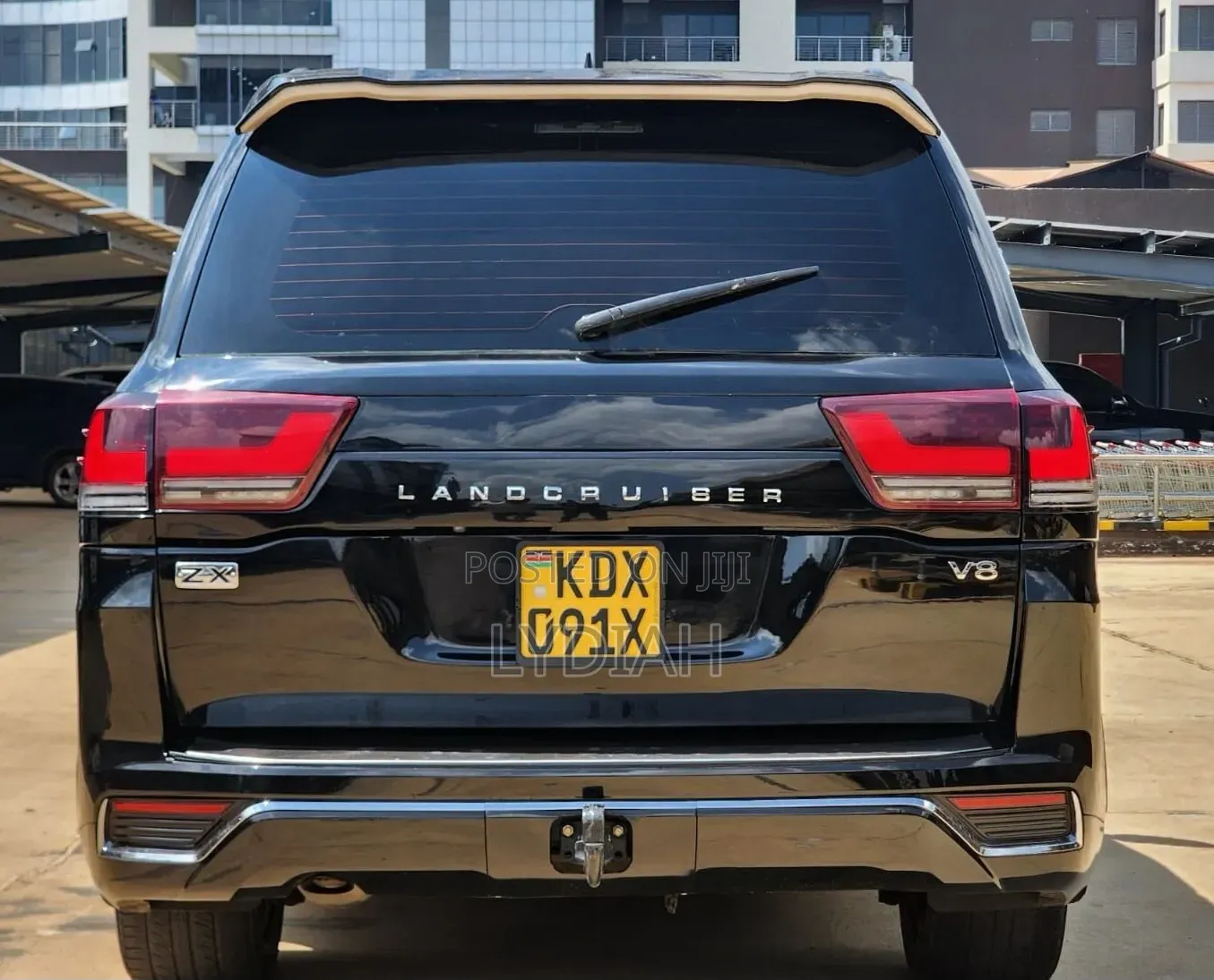 Toyota Land Cruiser 4.6 V8 ZX 2017 Black