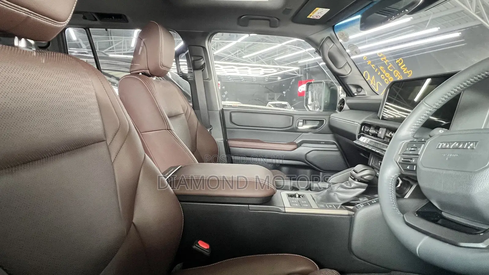 Toyota Land Cruiser Prado 2024 Pearl
