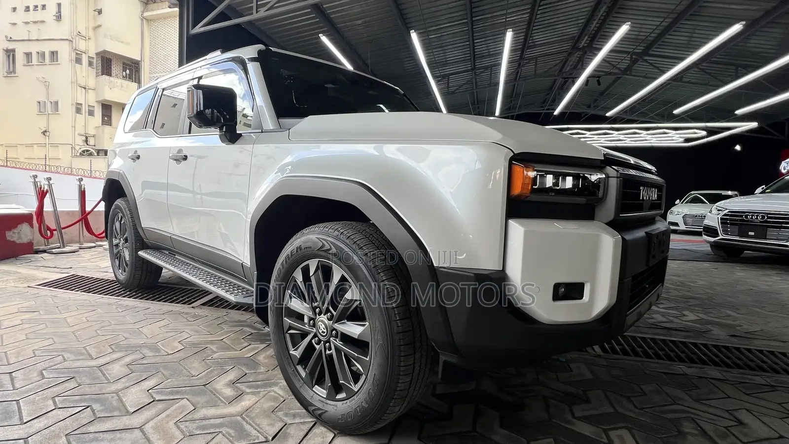 Toyota Land Cruiser Prado 2024 Pearl