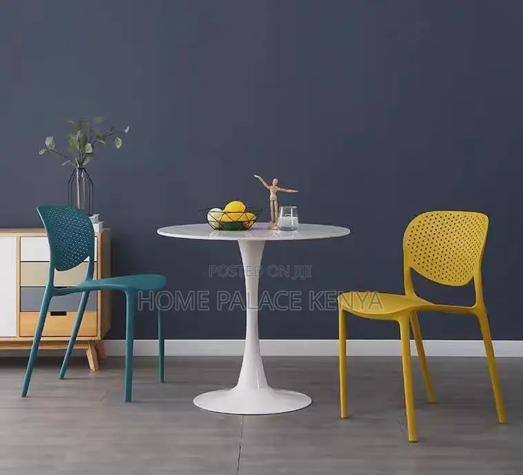 Dining Chair: Home Dining Chair in Durable Plastic