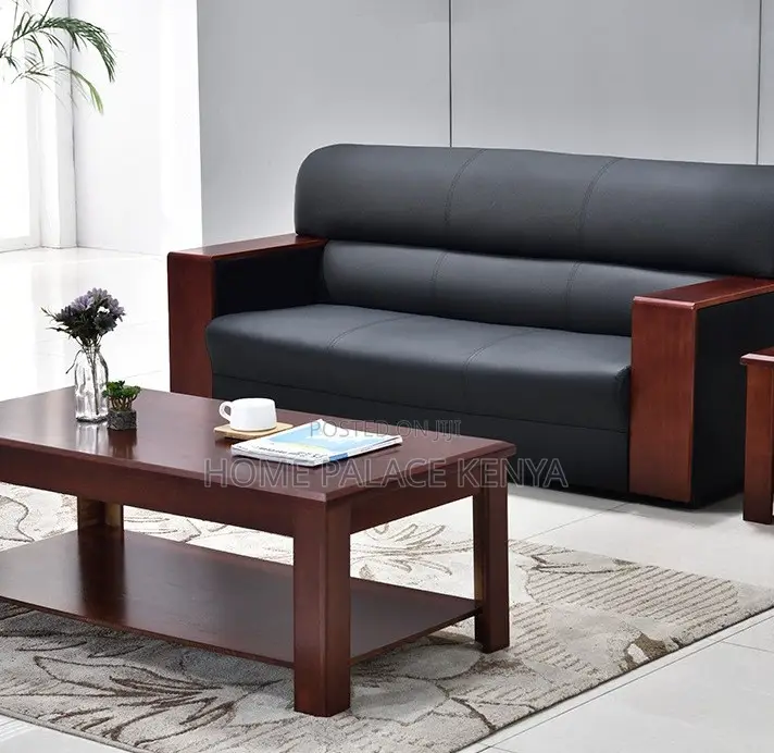 Coffee Table: Vintage Style Wood Coffee Table