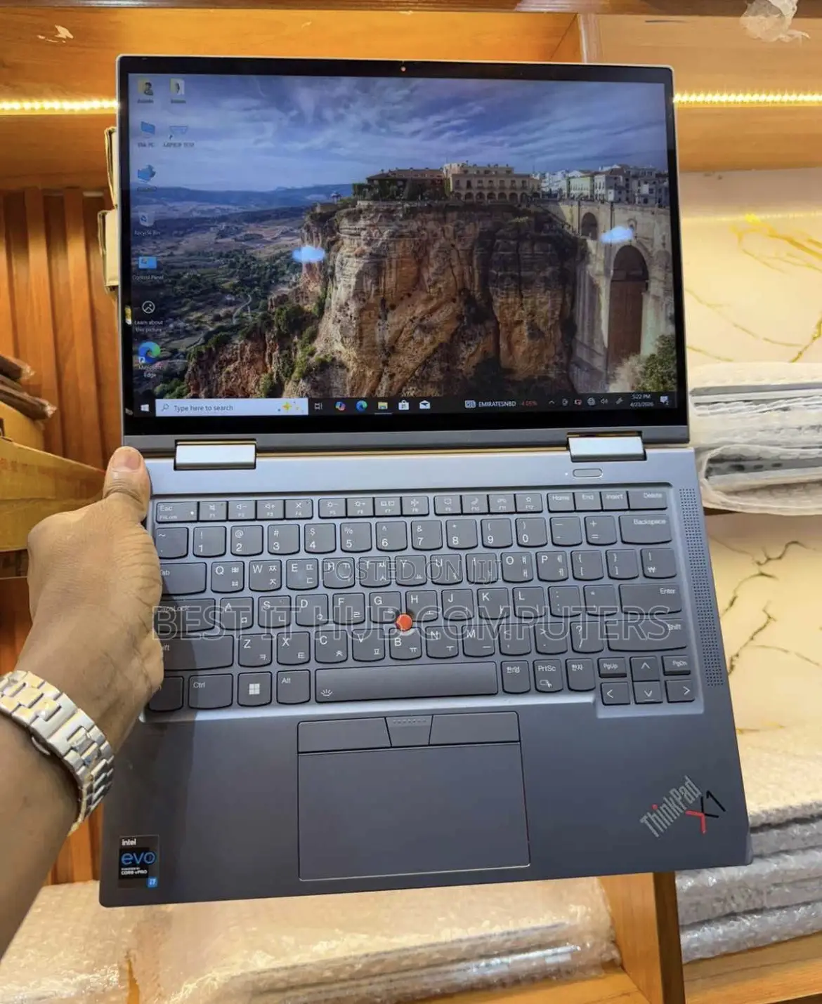 Laptop Lenovo ThinkPad X1 Yoga 16GB Intel Core i7 SSD 512GB