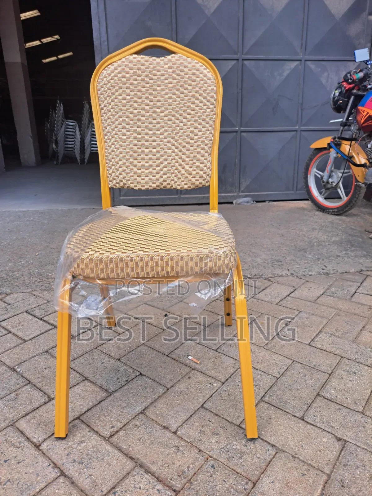 Baige Banquet Chairs
