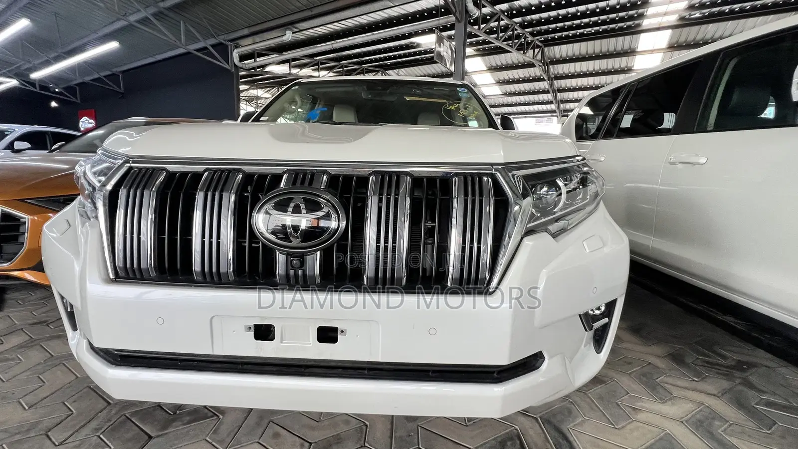 Toyota Land Cruiser Prado 2019 Pearl