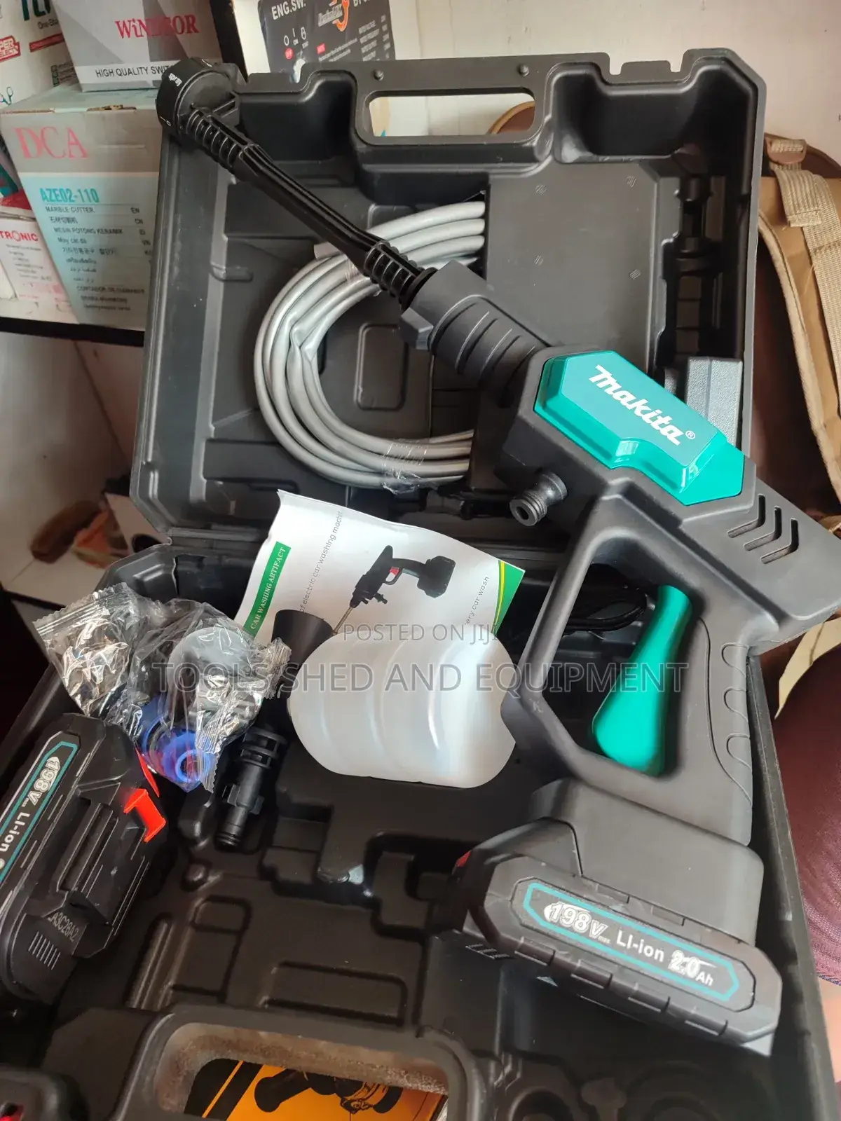 Cordless Pressure Washer