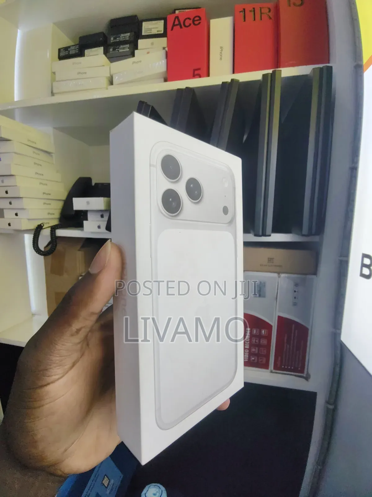 New Apple iPhone 17 Pro Max 256 GB Silver