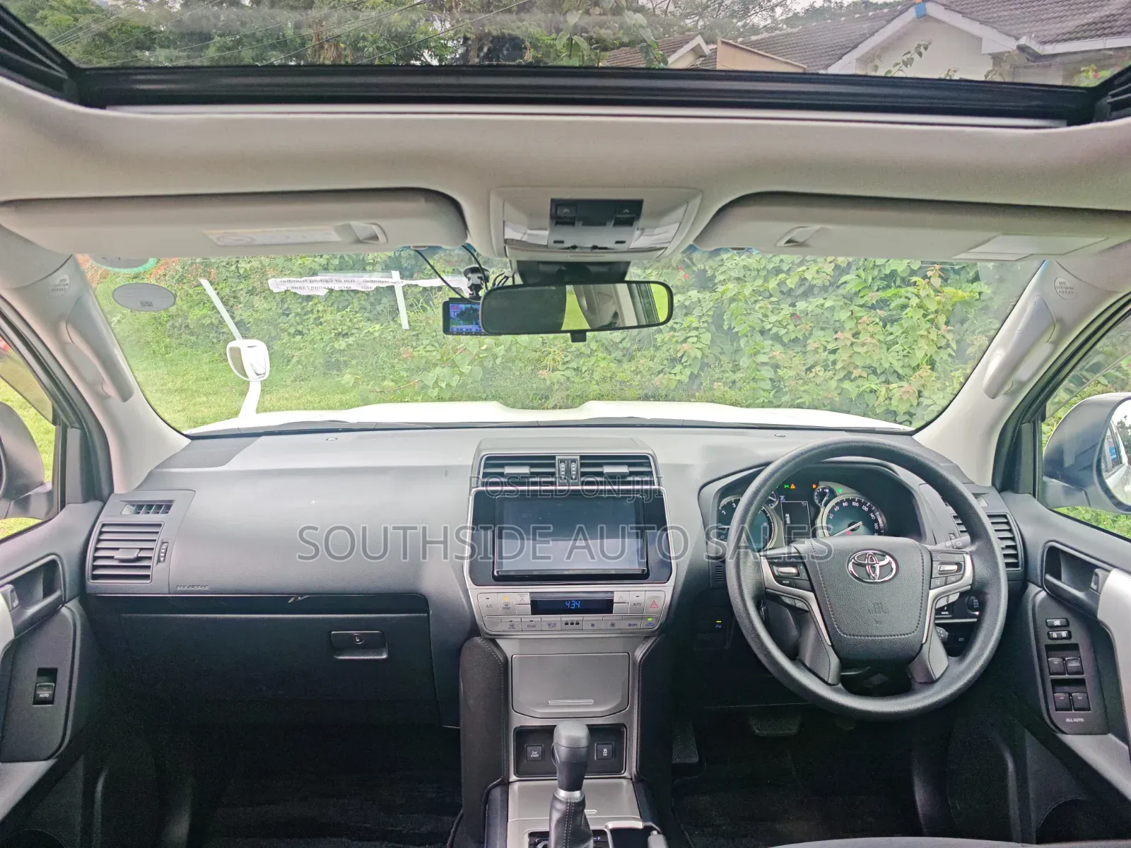 Toyota Land Cruiser Prado 2.7 2020 White