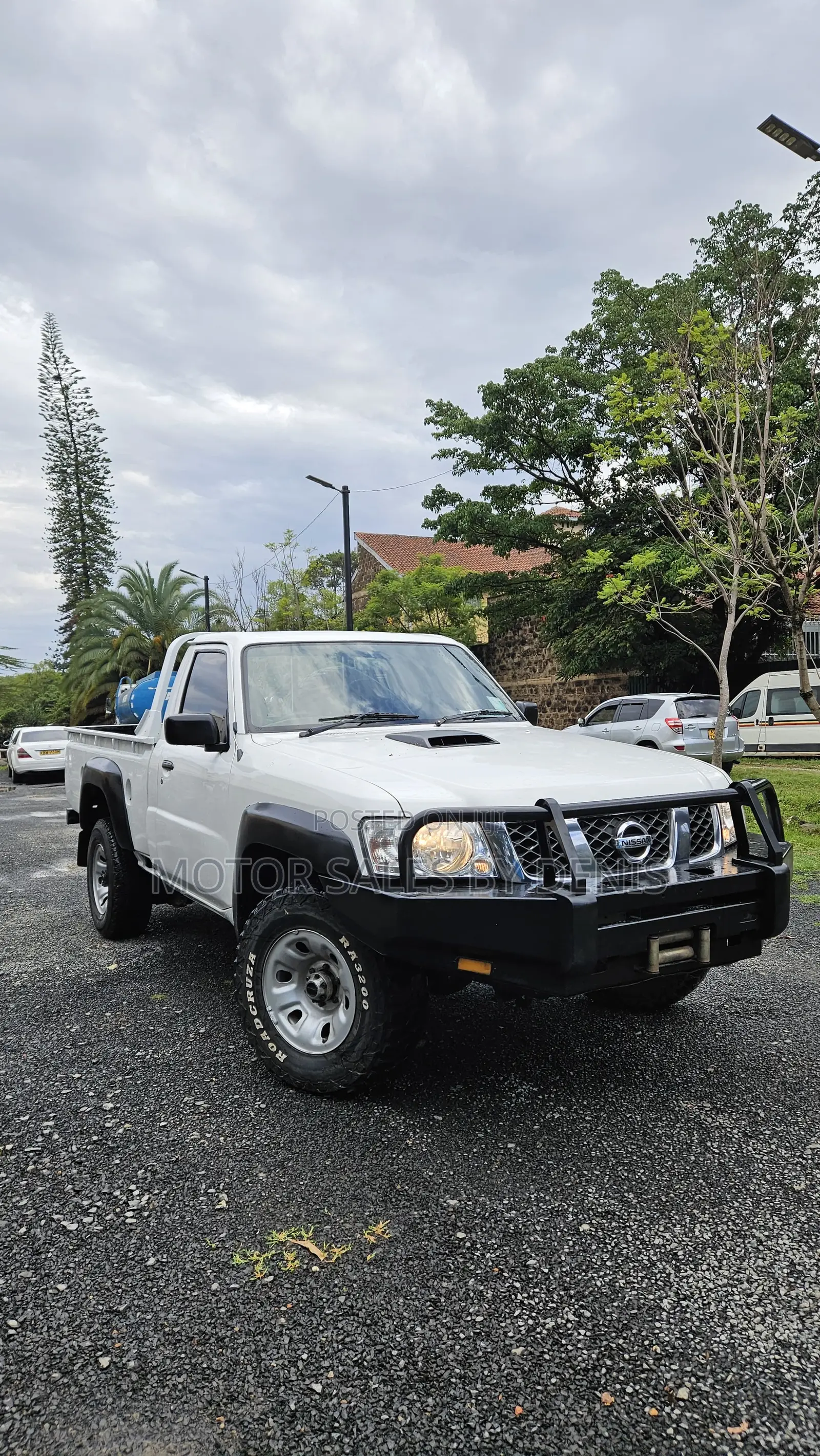 Nissan Patrol 2016 White