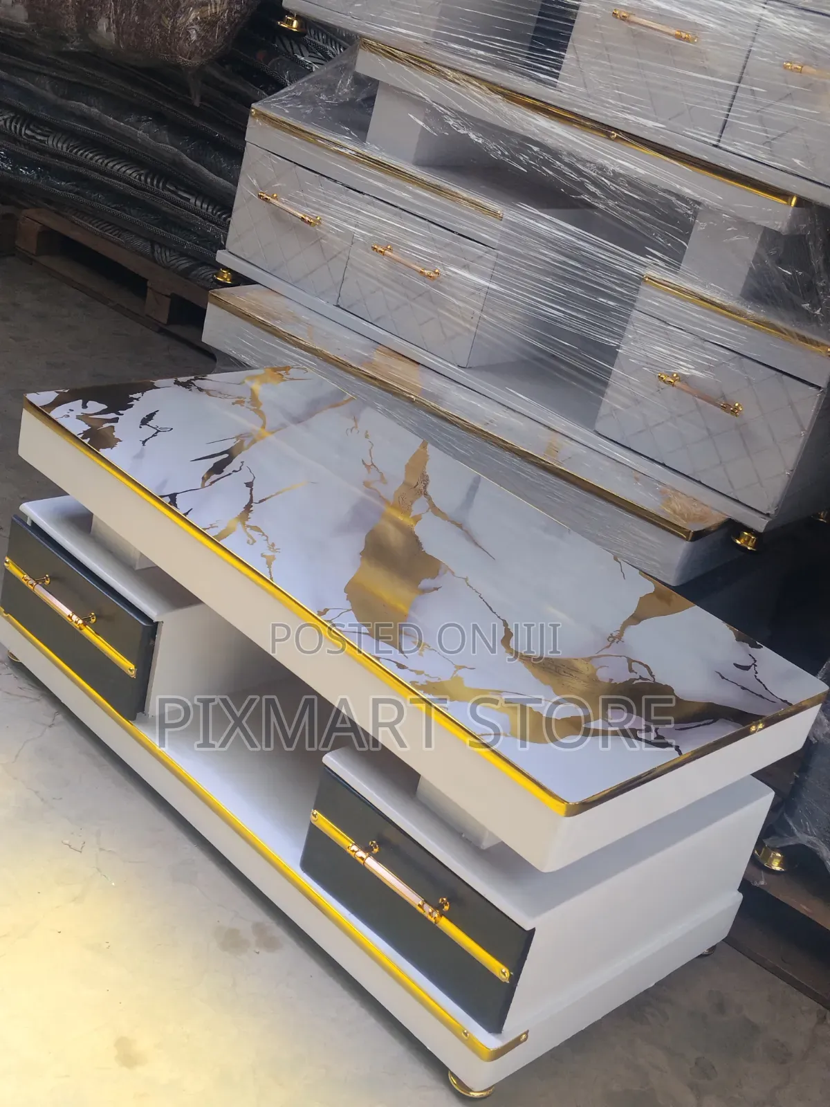 Aura White Luxury Coffee Table