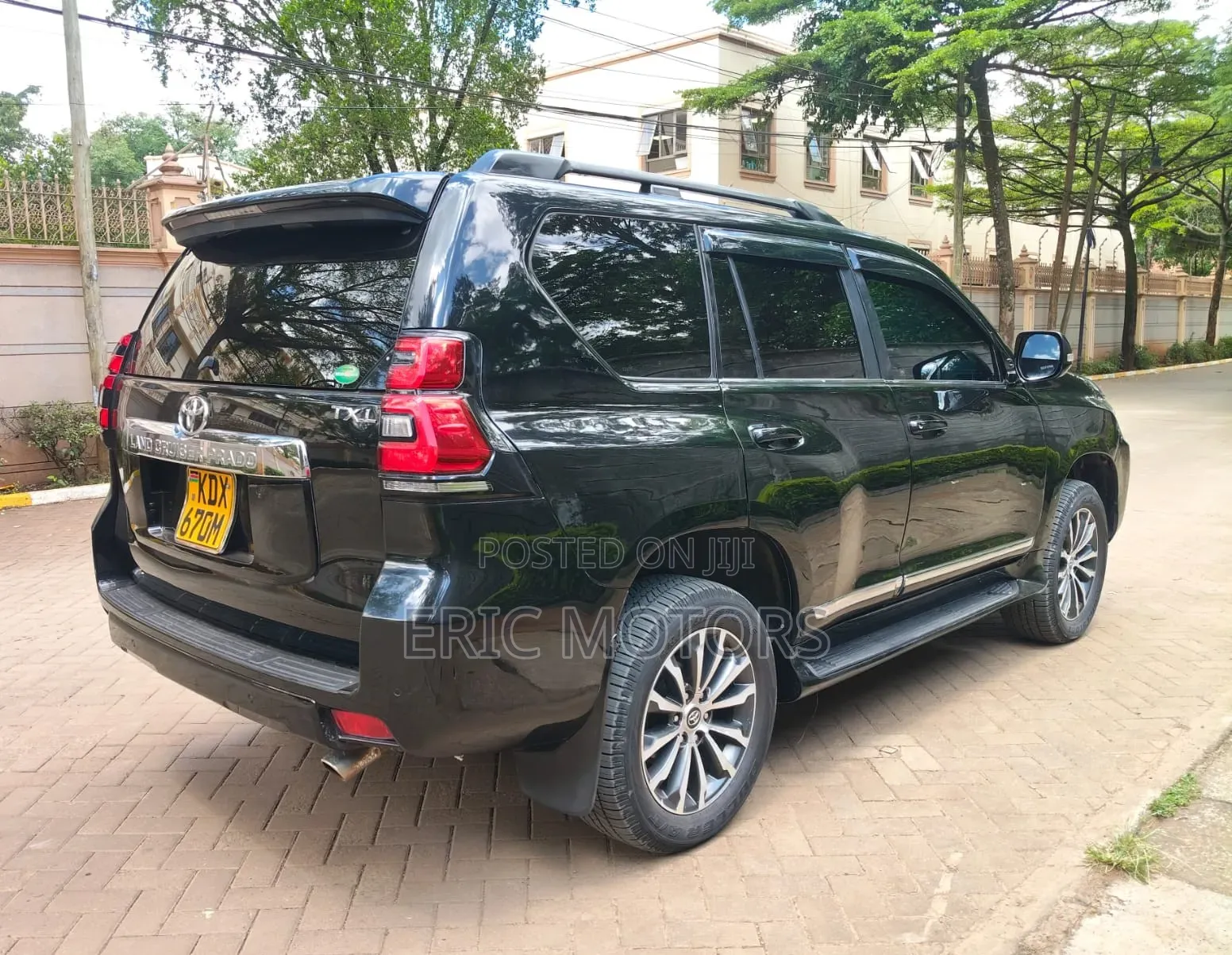 Toyota Land Cruiser Prado 2.8 2019 Black