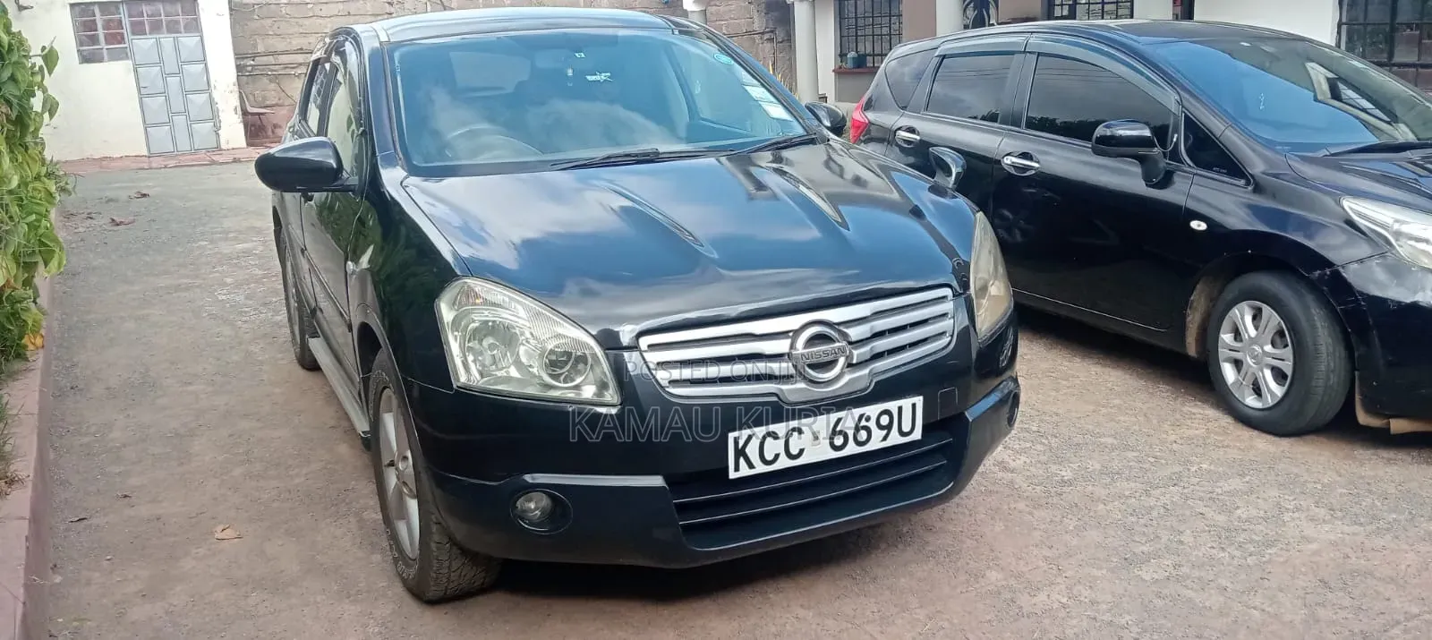 Nissan Dualis 2010 Black