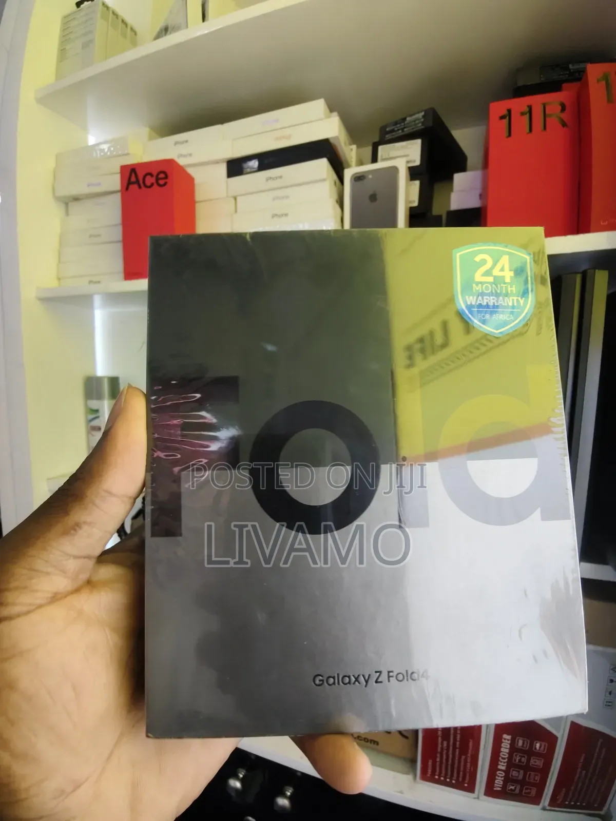 New Samsung Galaxy Z Fold4 256 GB Black