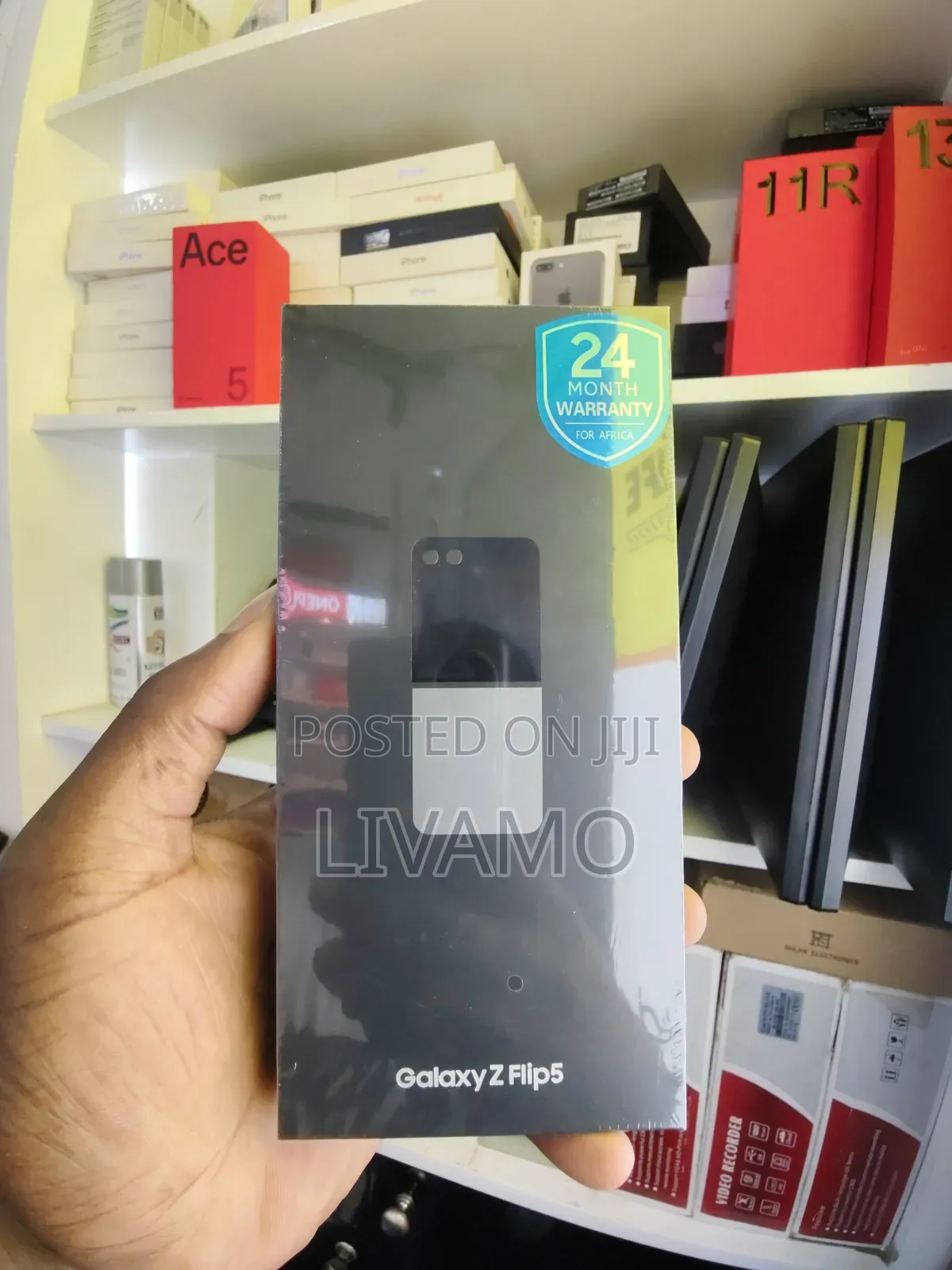 New Samsung Galaxy Z Flip 5 256 GB