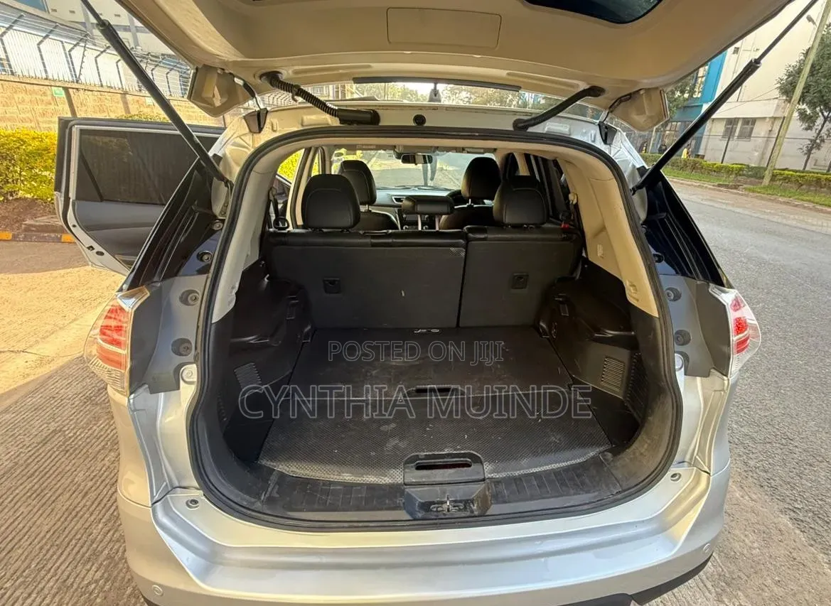 Nissan X-Trail 2016 Silver
