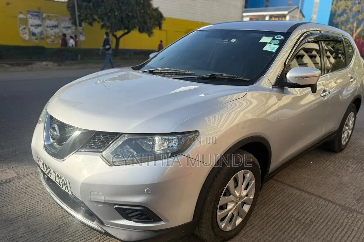 Nissan X-Trail 2016 Silver
