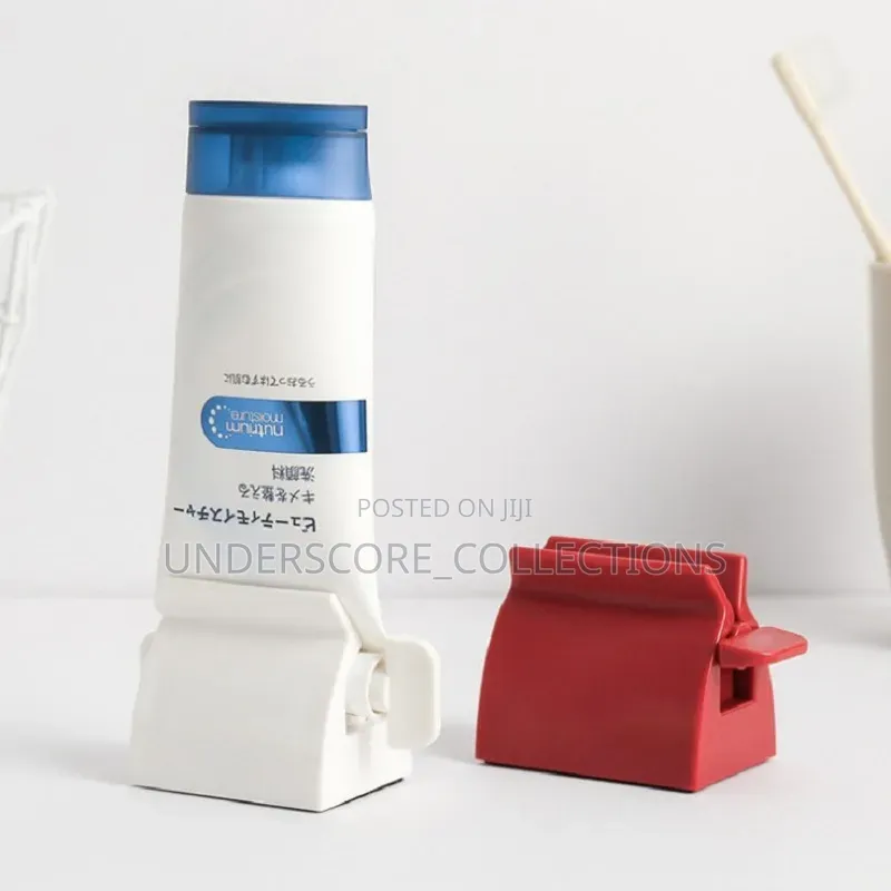 *Roll Up Toothpaste Squeezer*