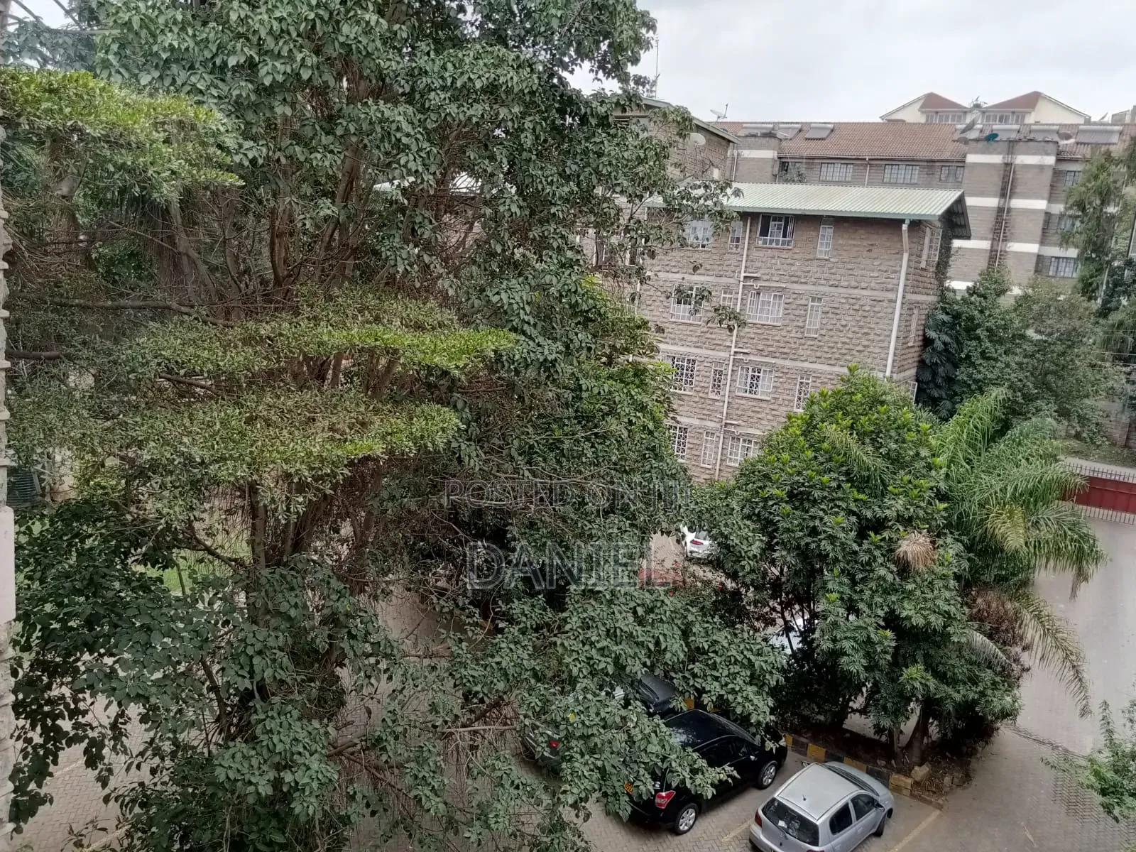 1bdrm Block of Flats in Eastchurch Road for sale