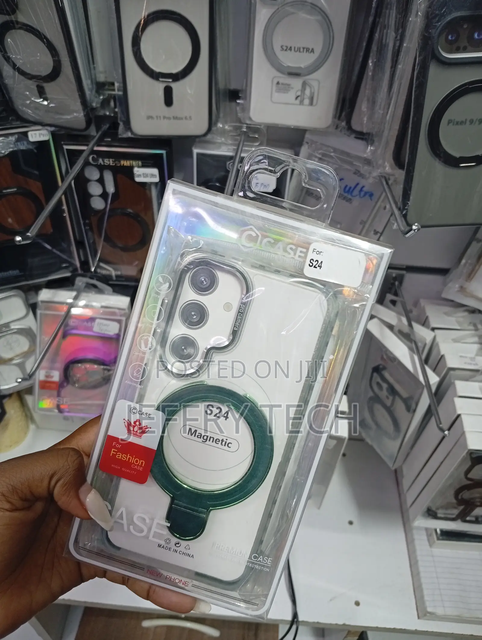 Samsung Galaxy S24 Green Circular Magnetic Stand on the Back Case