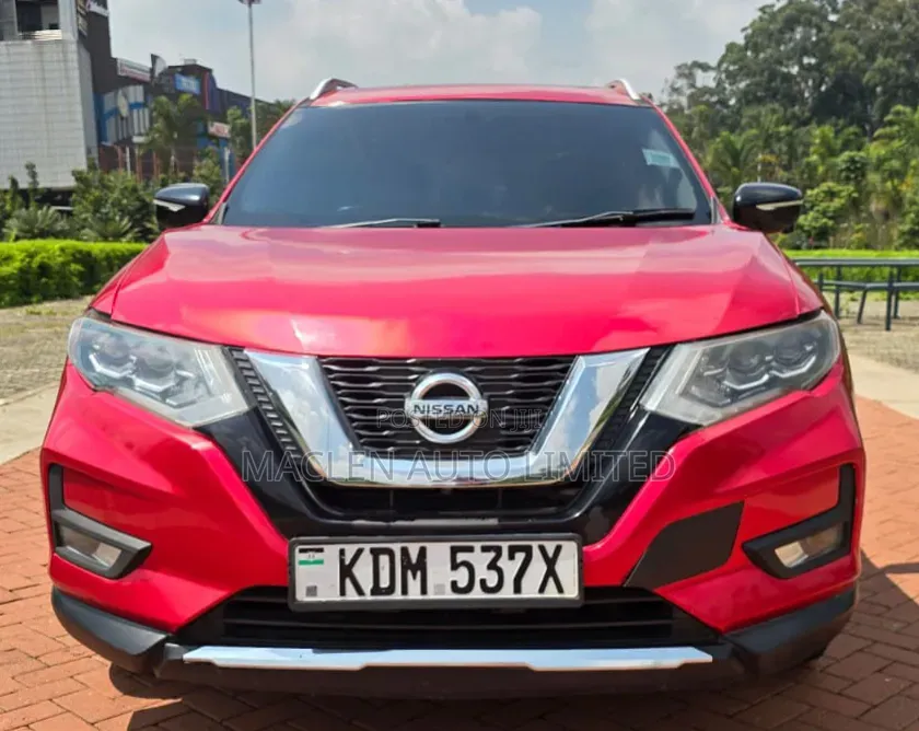 Nissan X-Trail 2016 Red