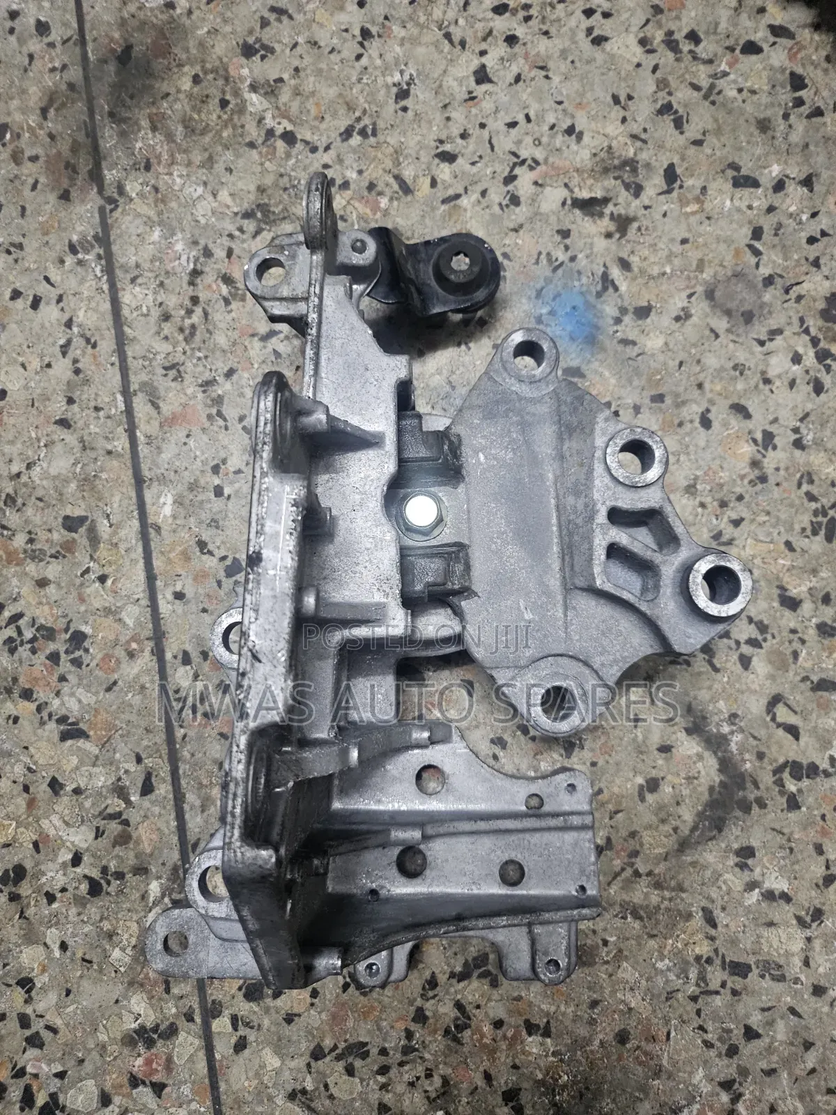 X Trail T32 Gearbox Mounting