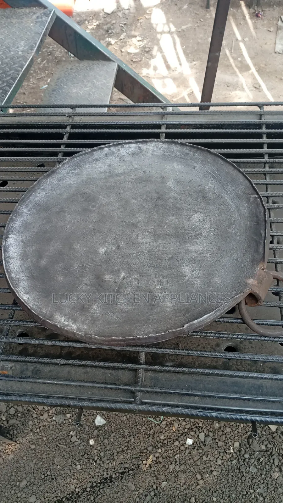 Big Size Heavy Duty Black Pan