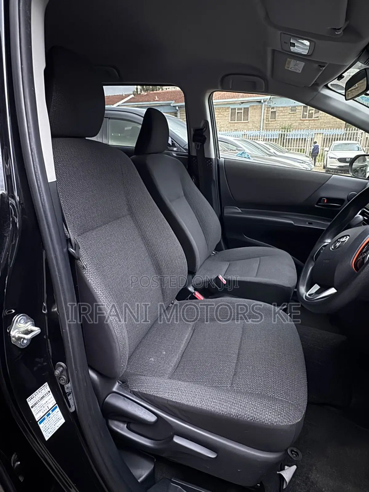 Toyota Sienta 1.5 FWD 2019 Black