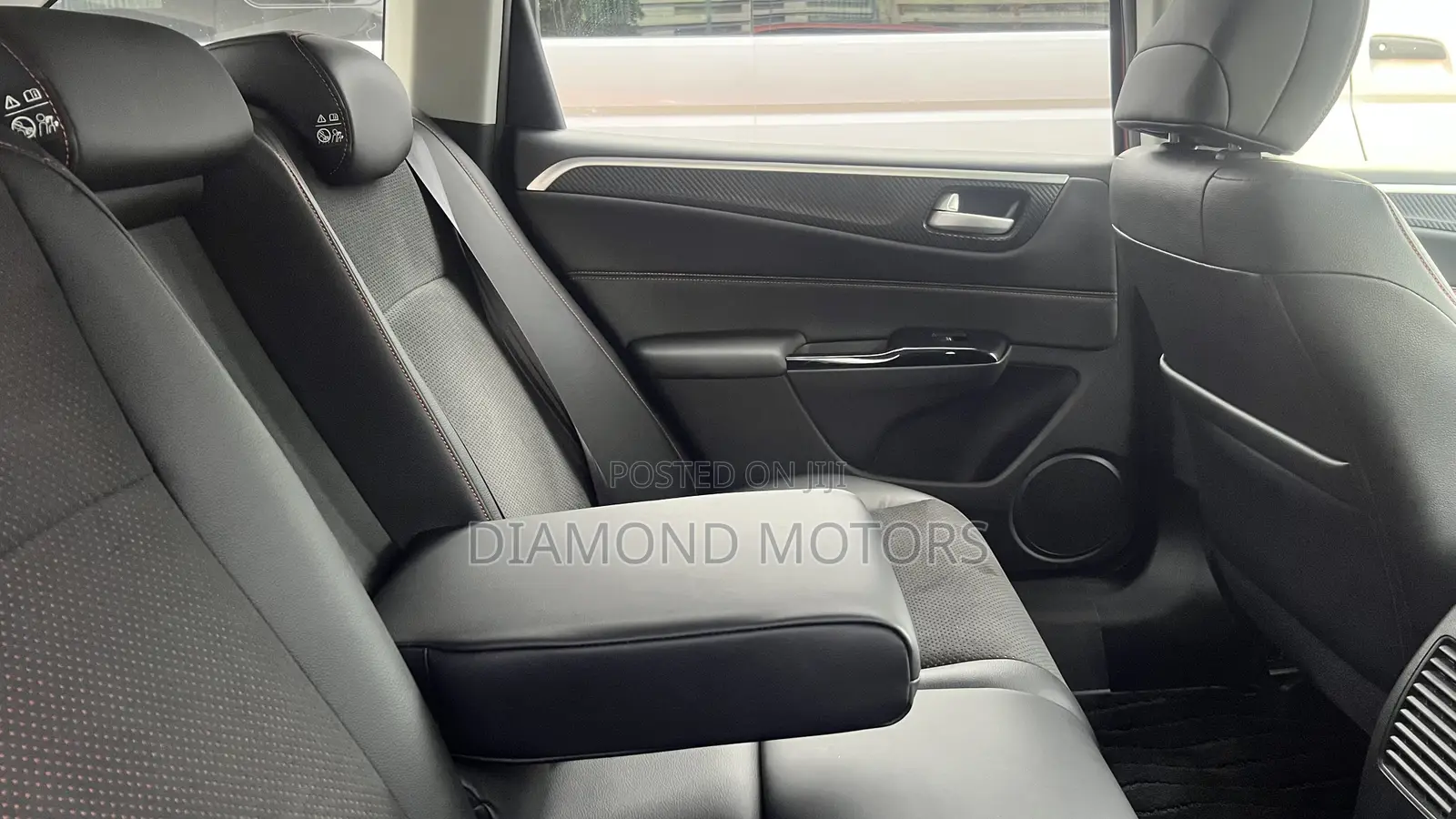 Honda Jade 2019 Orange