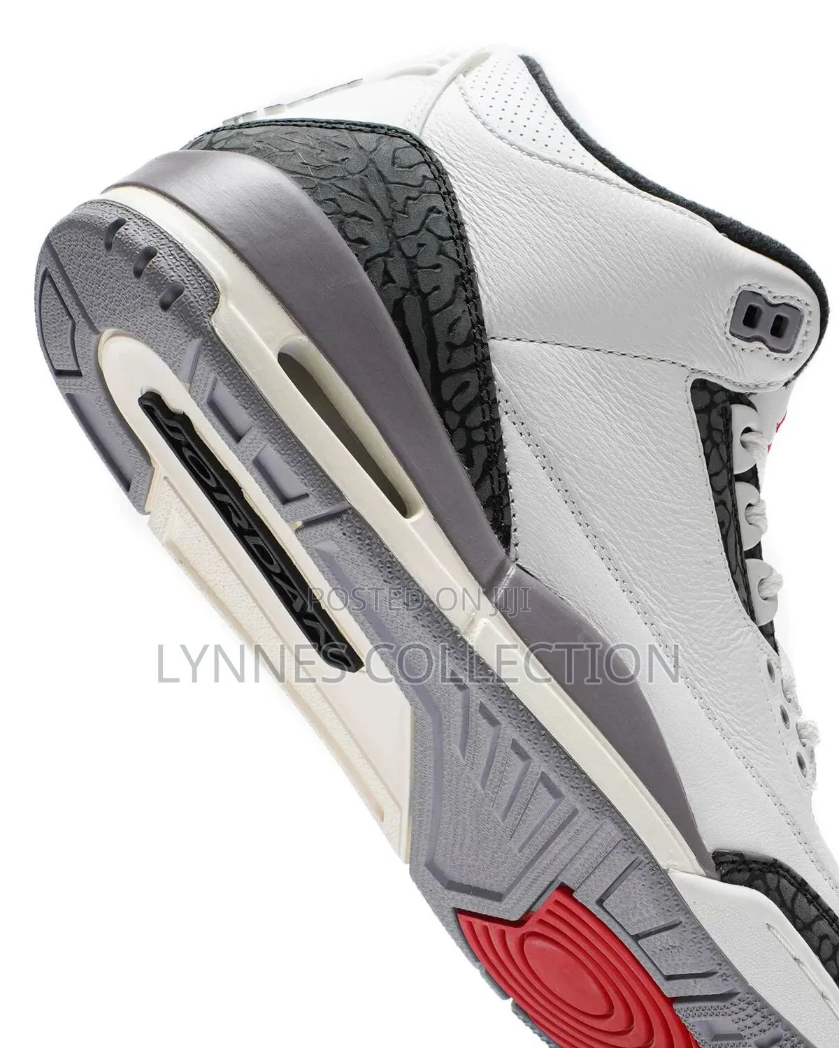 Air Jordan 3 Retro Sneakers – Iconic Basketball Street Style