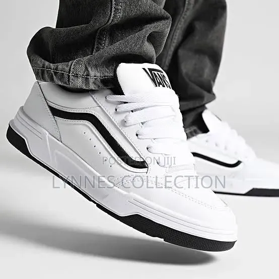 Vans Hylane Og White Sneakers – Classic Skate Style