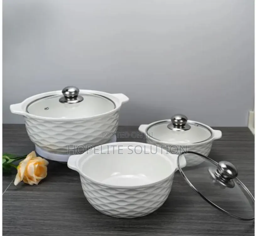 *Set of 3 White Soup Pots