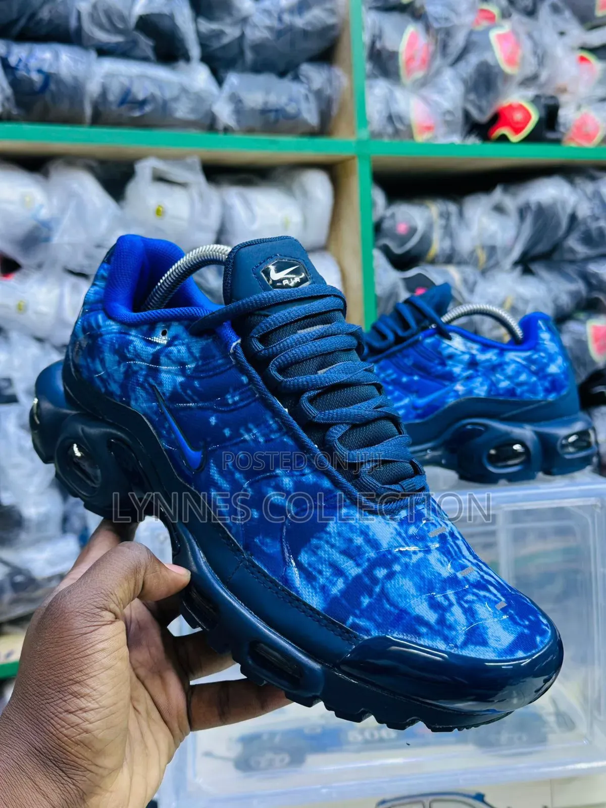 Nike Air Max Plus (Tn) Sneakers – Bold Tuned Air Street Classic