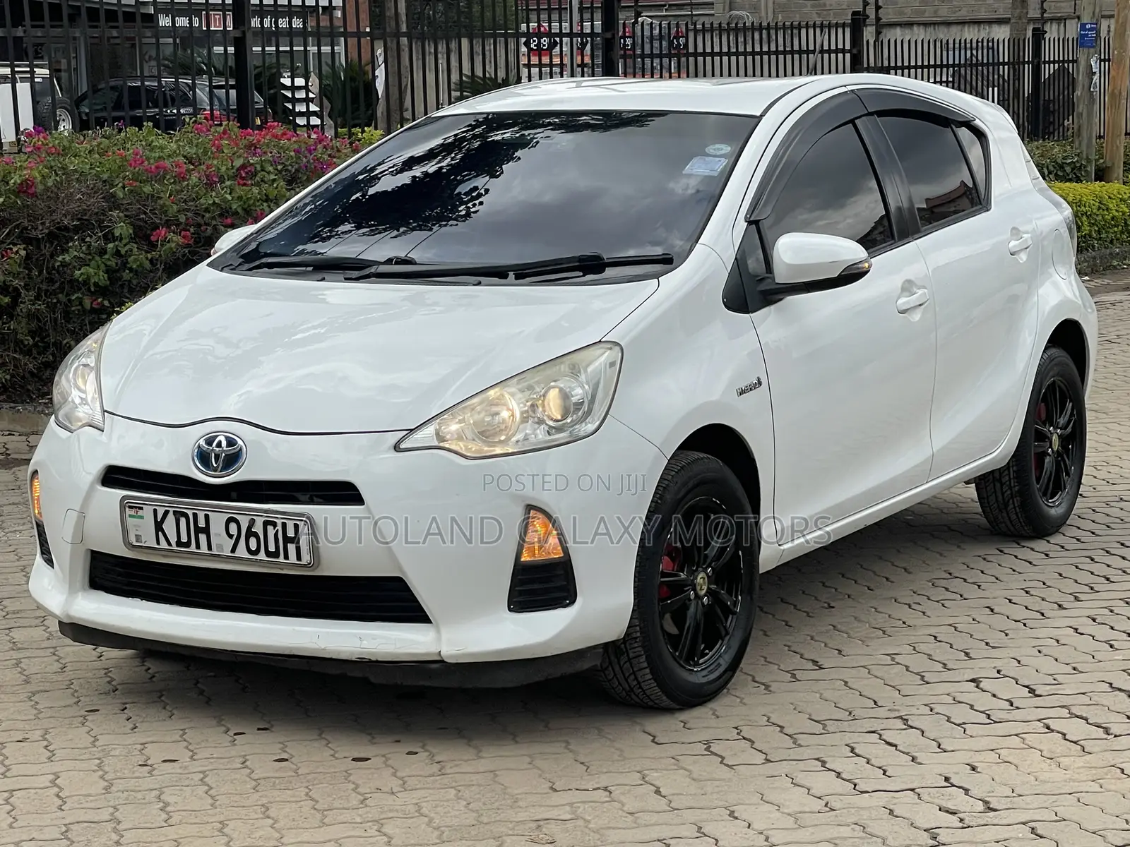 Toyota Aqua 2015 White